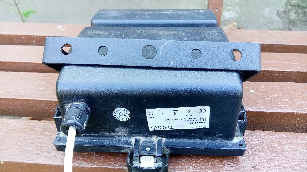 Прожектор Sonpak LX 7-15 + лампа Osram. Italy. 2 штуки