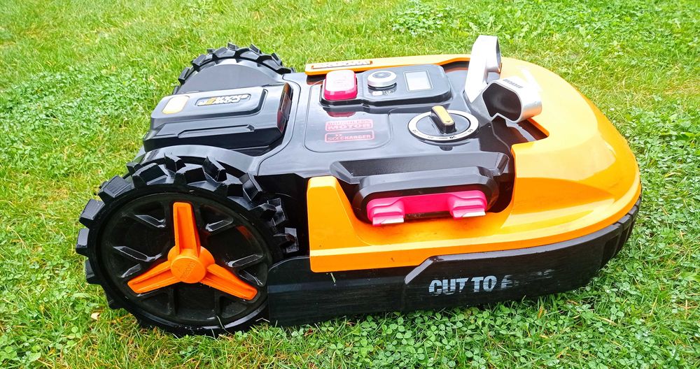 Koła WORX Landroid  L na wyższą trawę, wzniesienia i podmokły teren