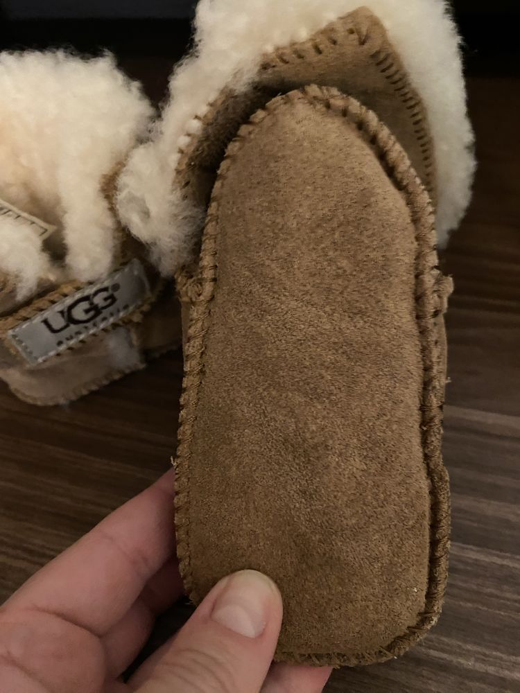 Продам зимові UGG original