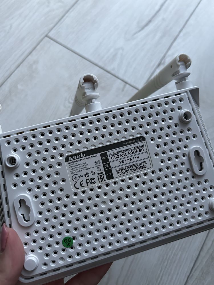 Tenda Wireless N300 Easy Setup Router