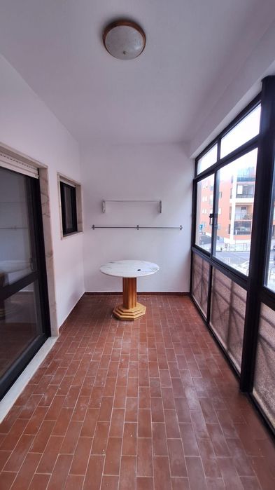 Apartamento  T2  Carcavelos