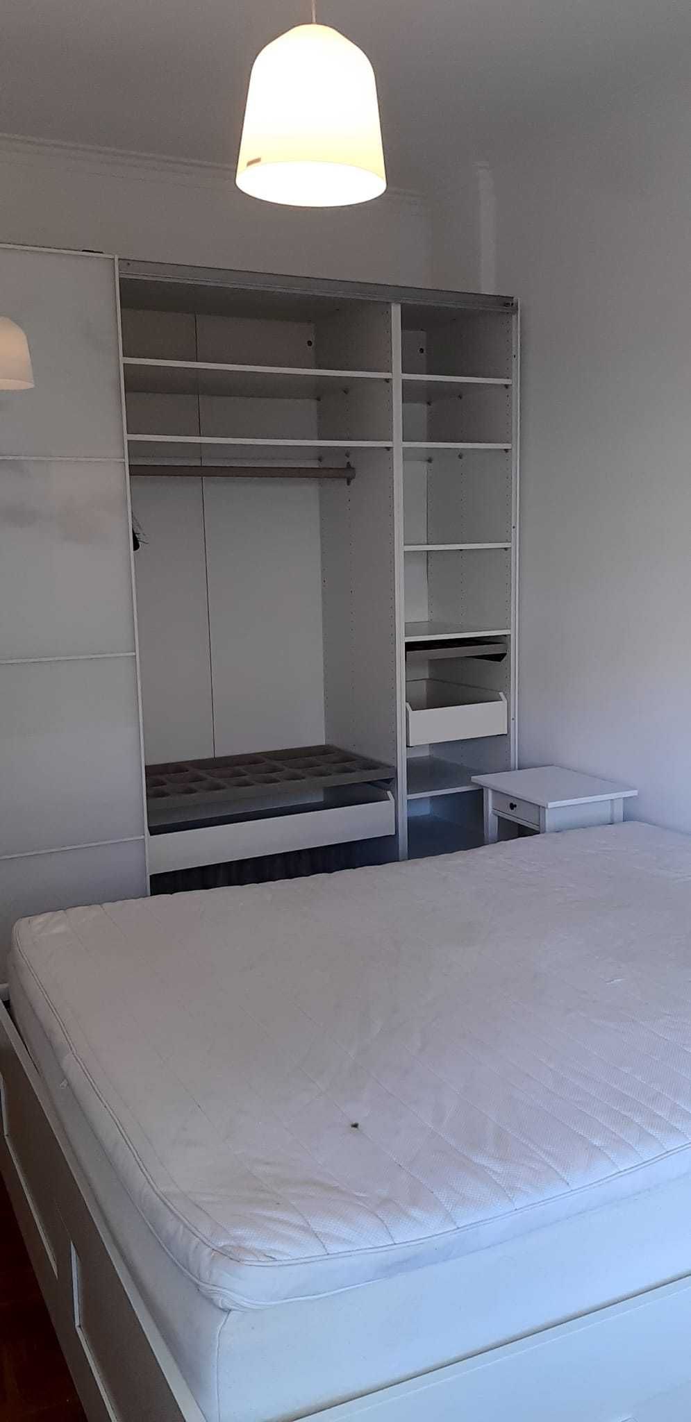 Apartamento T1 - Arrenda-se - Amadora - Equipado