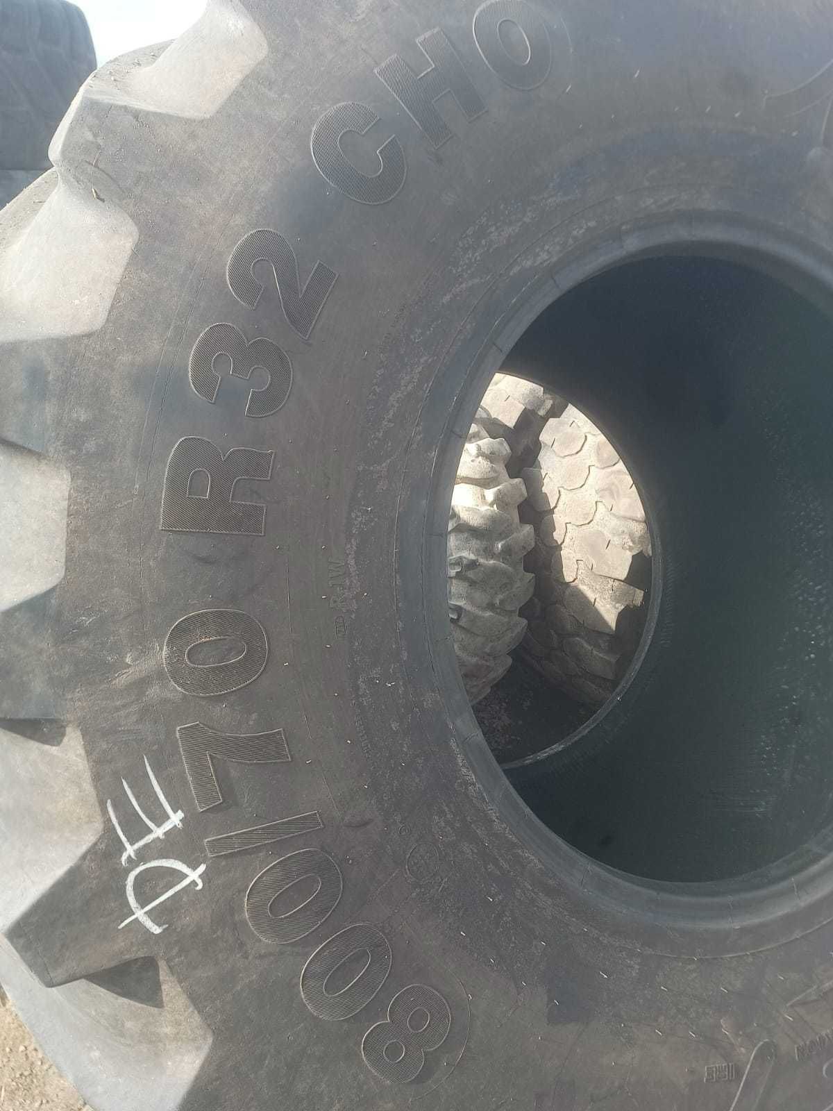 Opon rolnicza 800/70R32 Mitas kombajn Claas Fendt John Deere Case