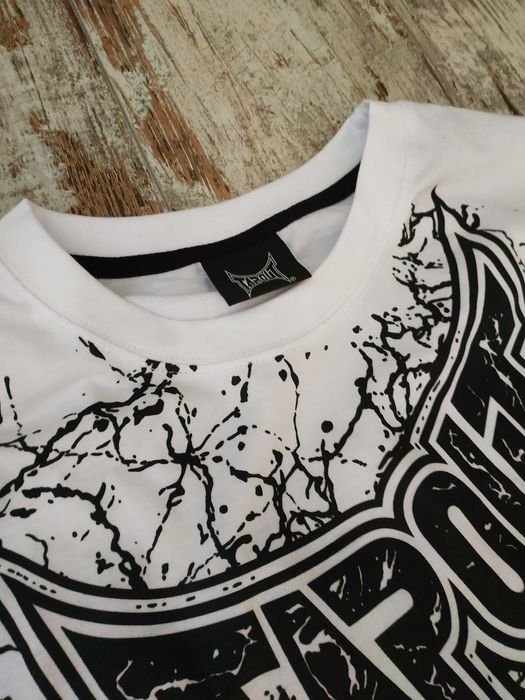 Продам лонгслів Tapout white web sk8 Y2K