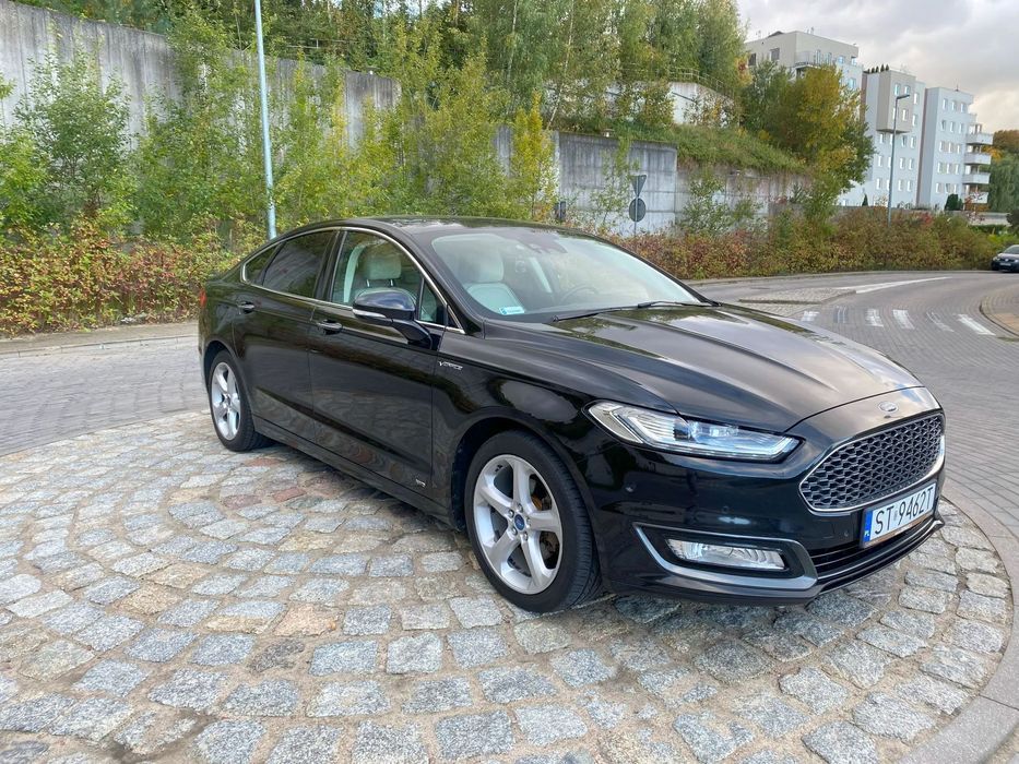 Ford Mondeo Ford Mondeo Vignale Pełne wyposażenie Idealny