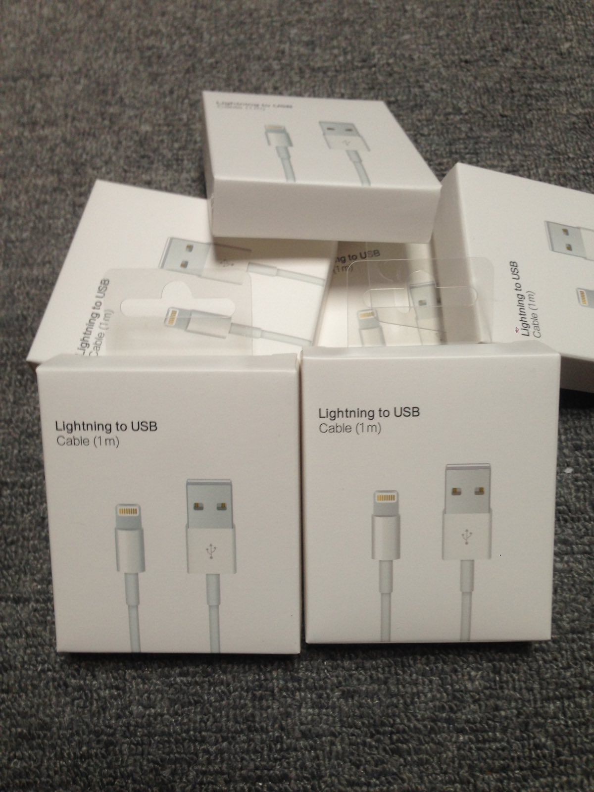 Кабель Lightning USB та USB C