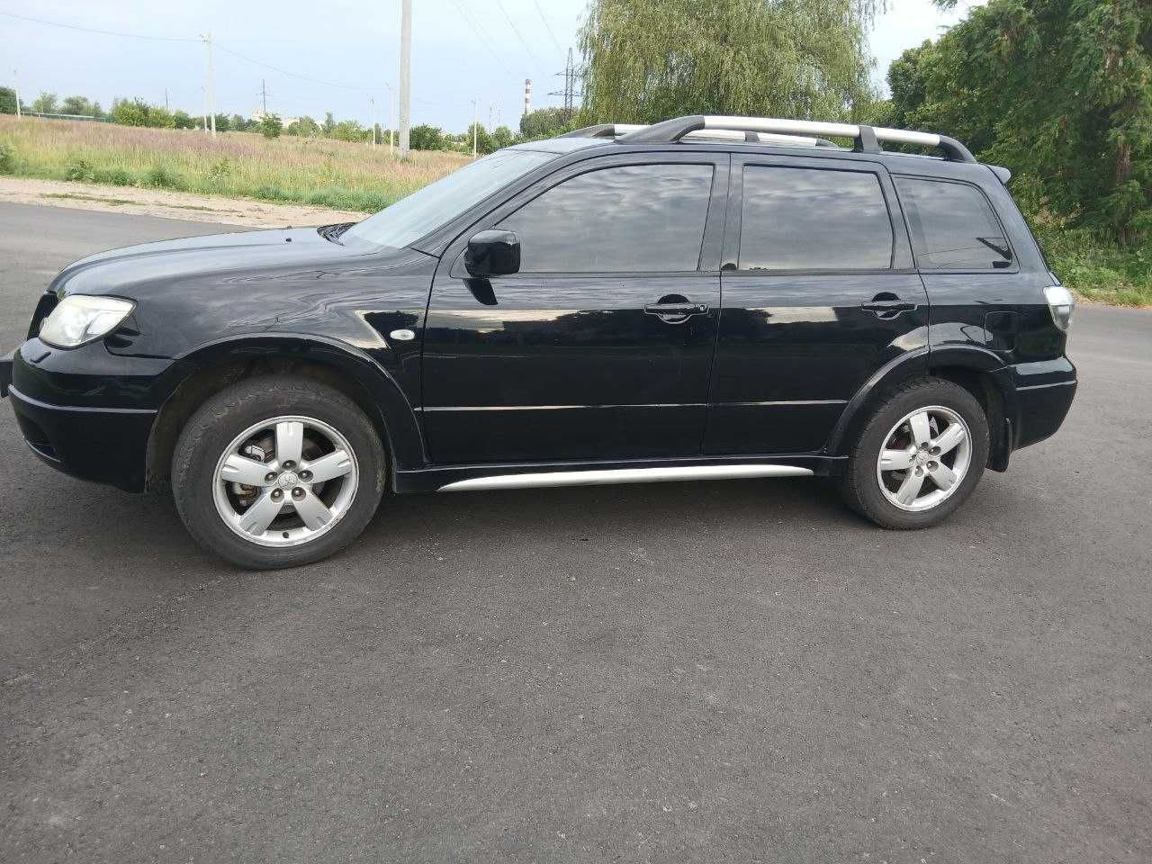 Продам Mitsubishi Outlander, 2006 год, газ/бензин, 2,4 мотор
