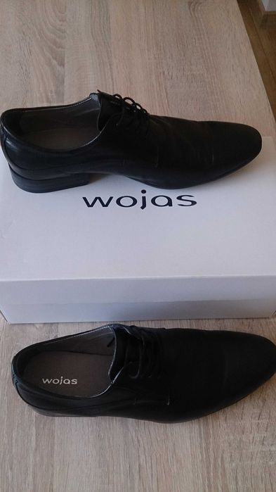 Orginalne czarne połbuty skórzane firmy Wojas