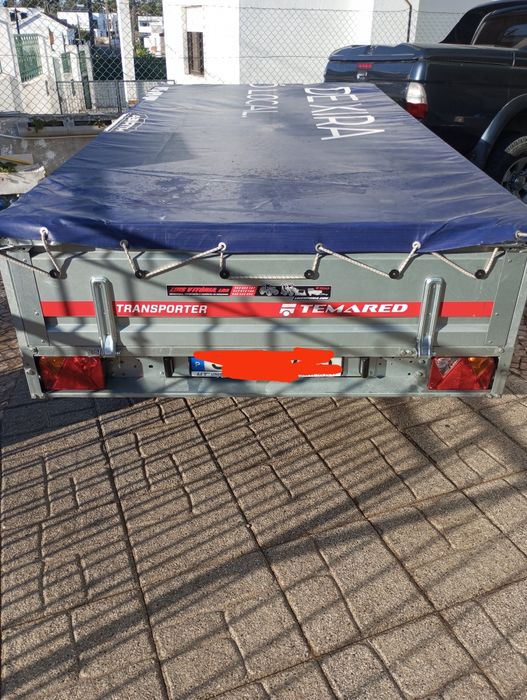 Atrelado 750kl com matrícula