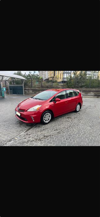 Сдам в аренду авто TOYOTA PRIUS V 2013 рік під таксі довгостроково