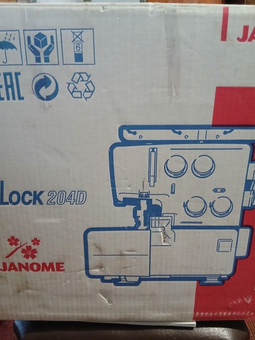 Оверлок Janome my Lock 204 d