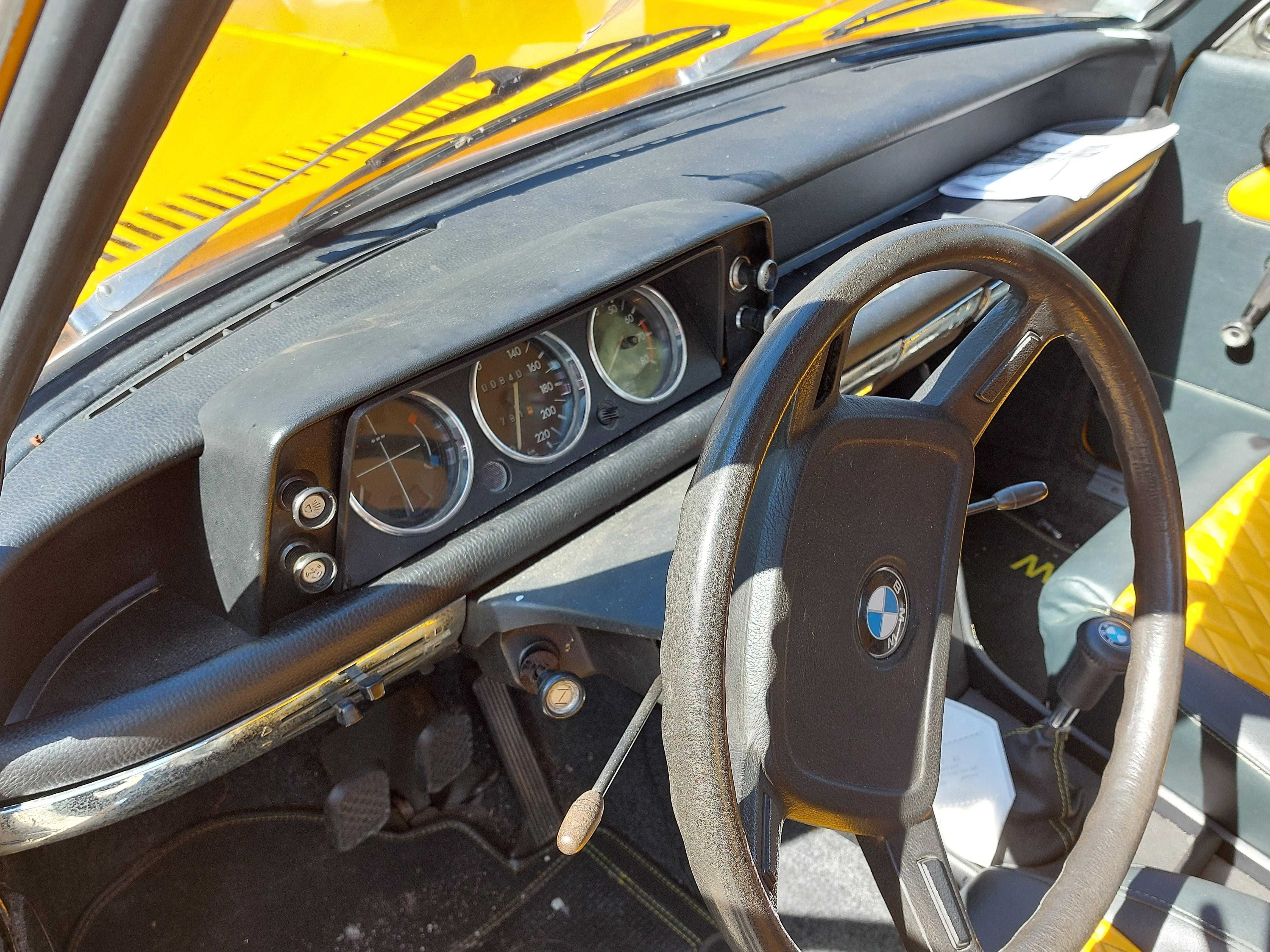 classico automovel BMW 02