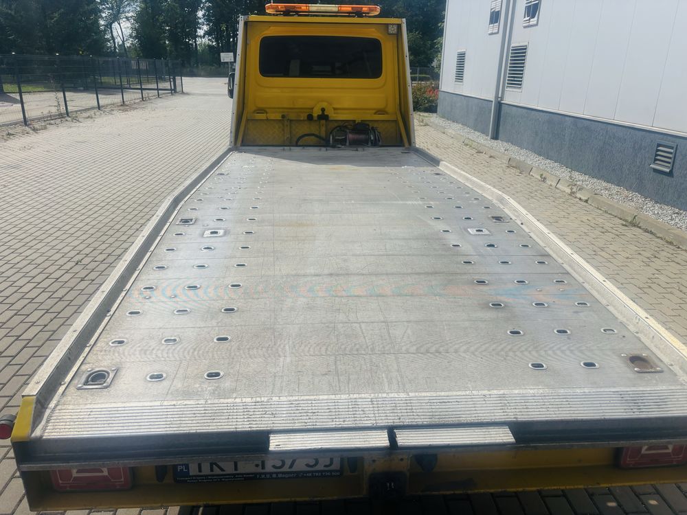 Iveco Daily 3.0 najazd Panelowy 5m salon Polska 3.5t hak