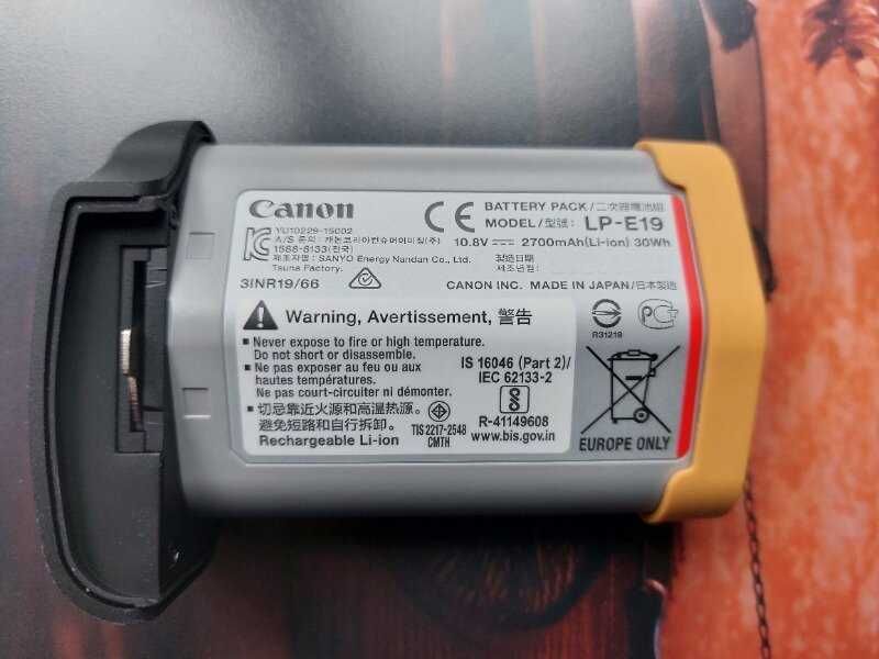 Аккумулятор Canon LP-E19 / Япония