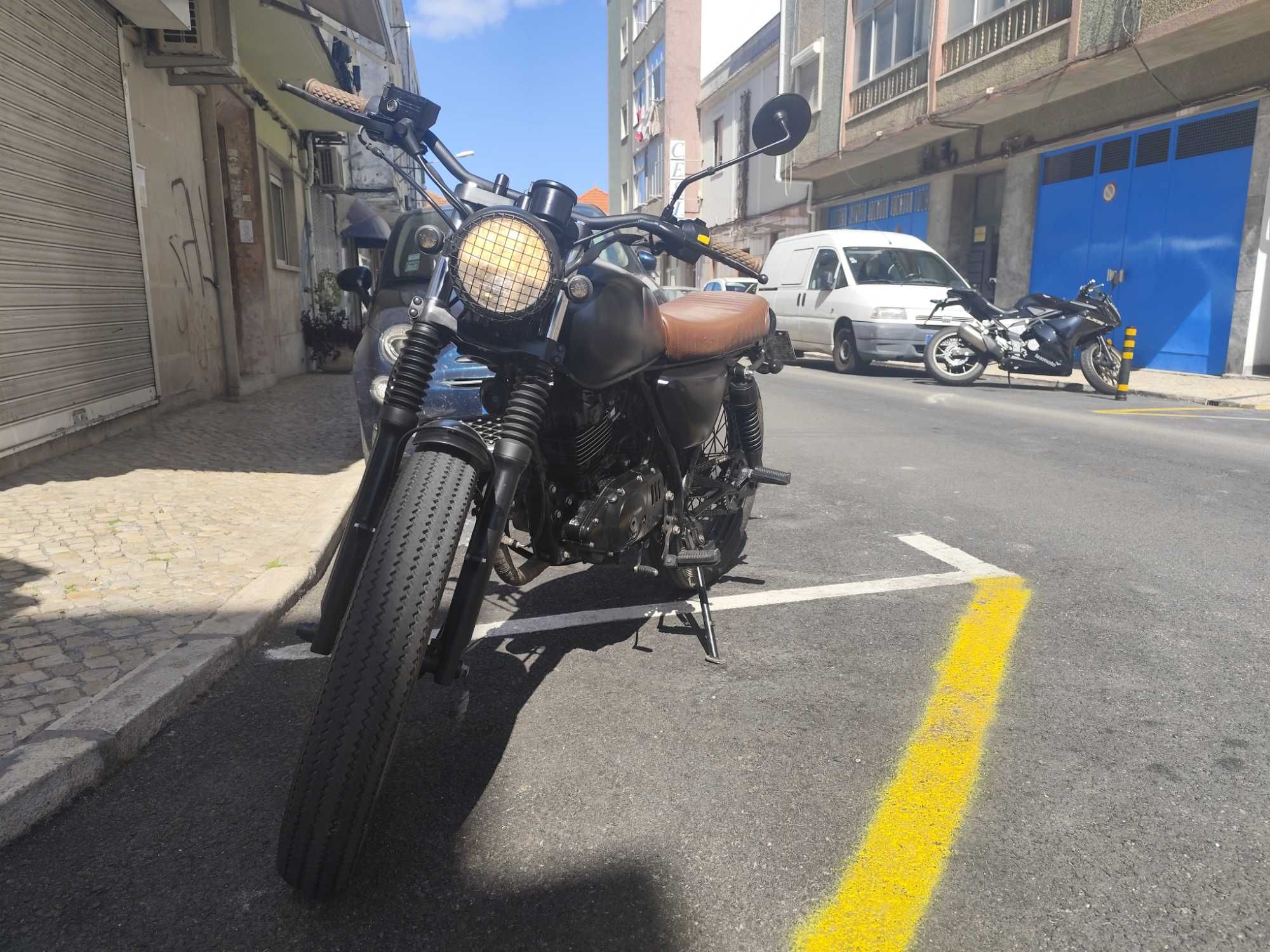 Mutt Mongrel 125