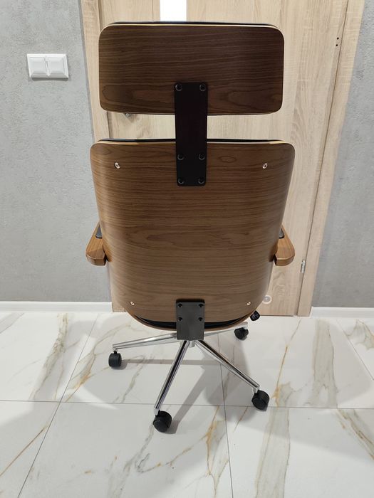 Nowe Krzesło biurowe gamingowe obrotowe z drewna i sztucznej skóry