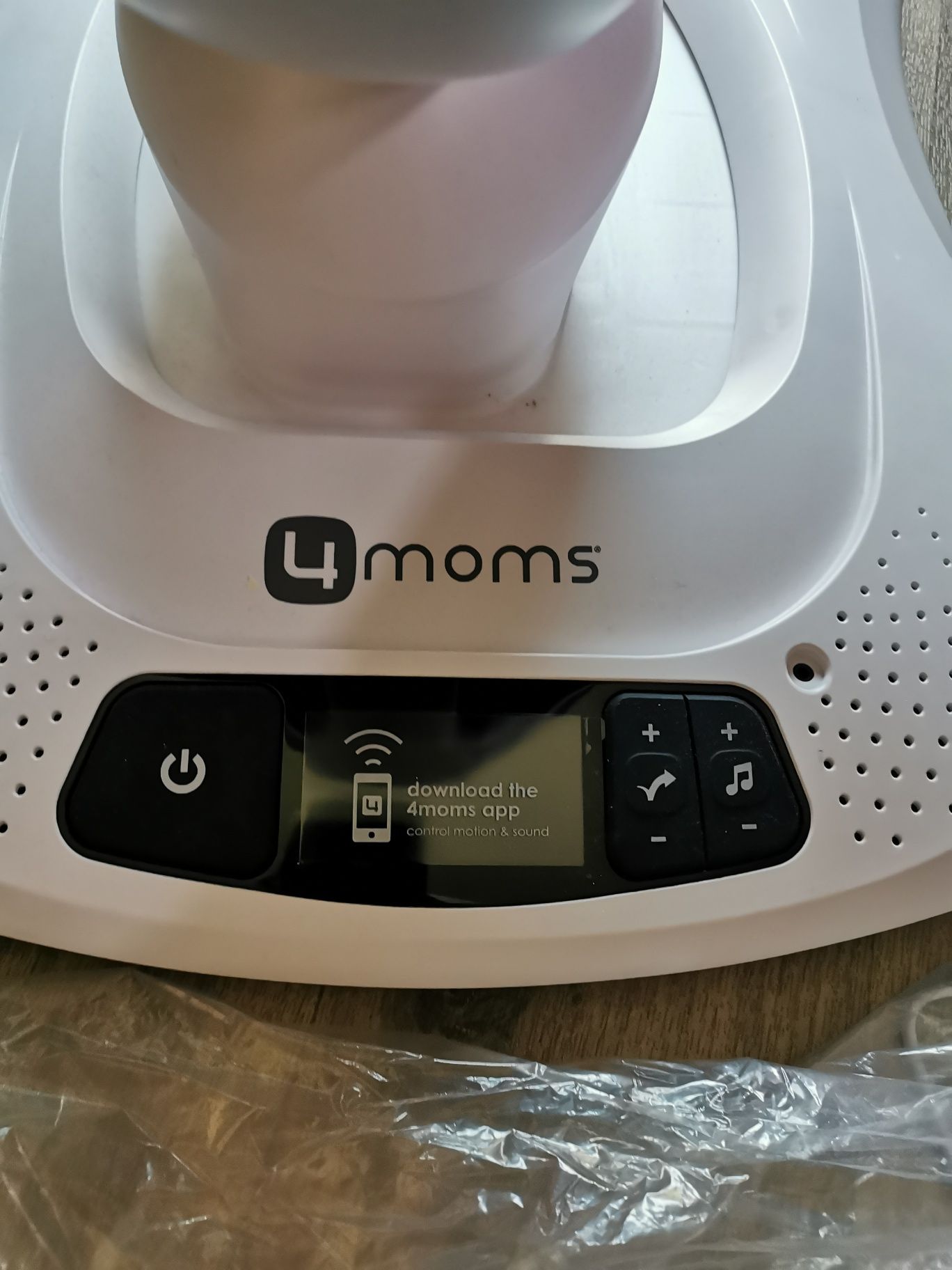 Заколисуючий центр 4moms