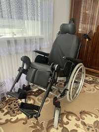 Інвалідне крісло коляска від Rea Clematis Франція