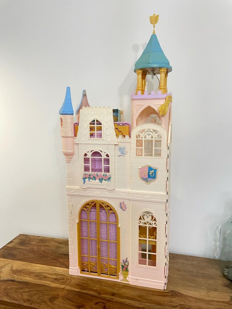 Domek dla lalek barbie