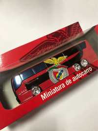 Miniatura autocarro SL Benfica