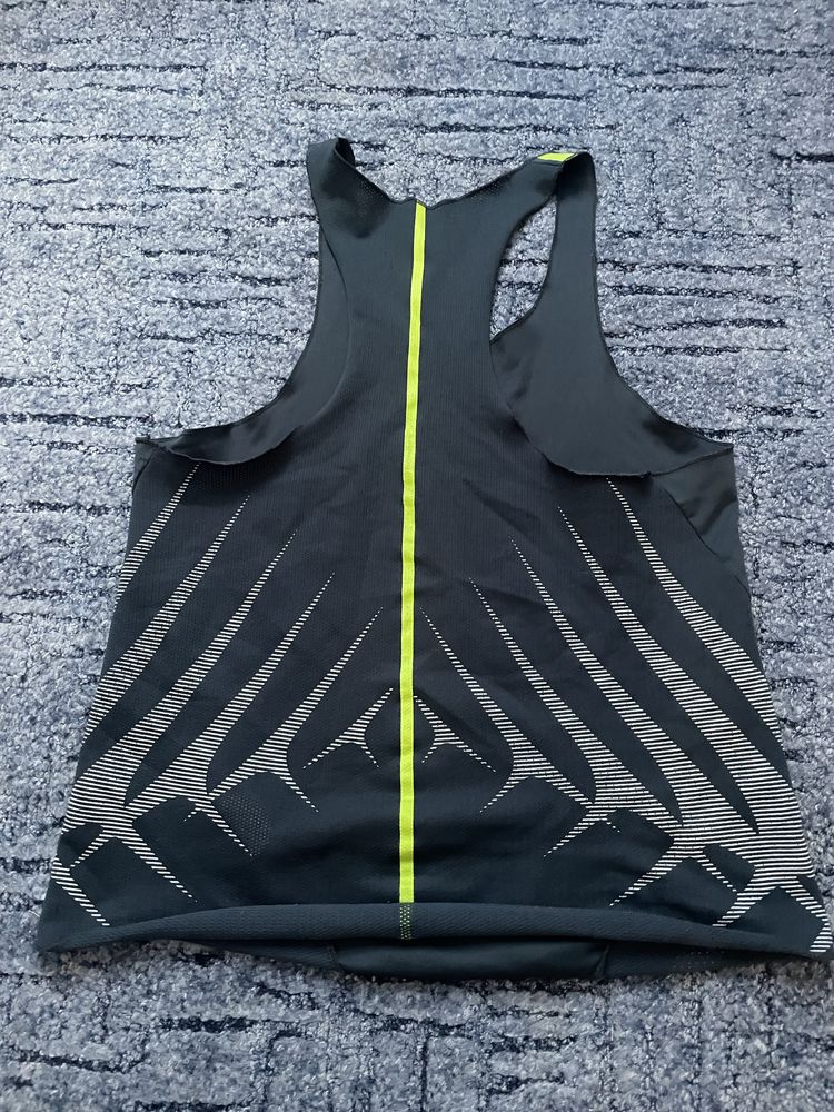 Майка спортивна Nike