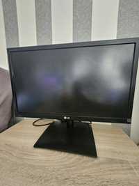 Sprawny monitor LG 23''