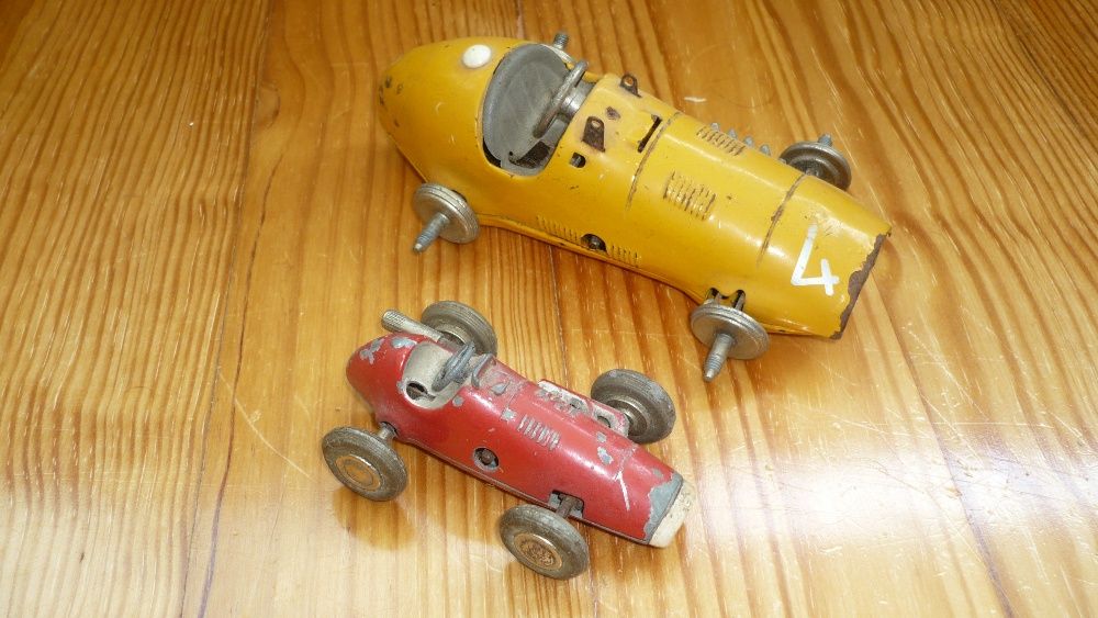 2 Carros em Metal da Schuco - Anos 50