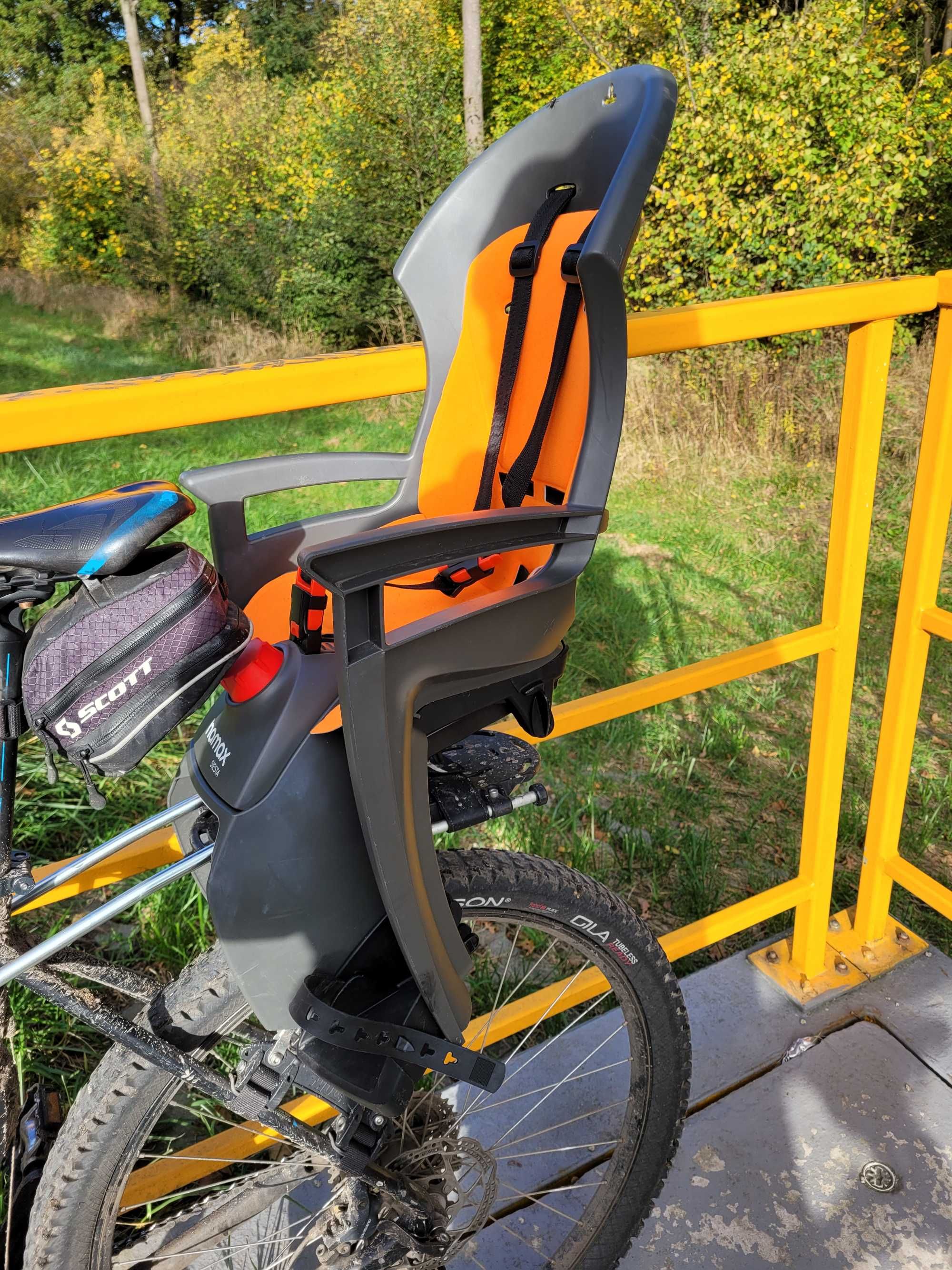 Fotelik rowerowy Hamax Siesta 2502 szaro-pomarańczowy odchylany