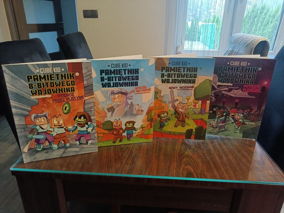Pamiętniki 8-bitowego wojownika komiks Minecraft  4 części