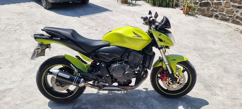Honda hornet cb600f de 2010 com 19 000km