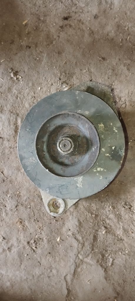 продам генератор ваз