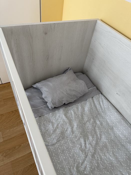 Cama de grades e modulo de gavetas/muda Fraldas Trama Mini Combi