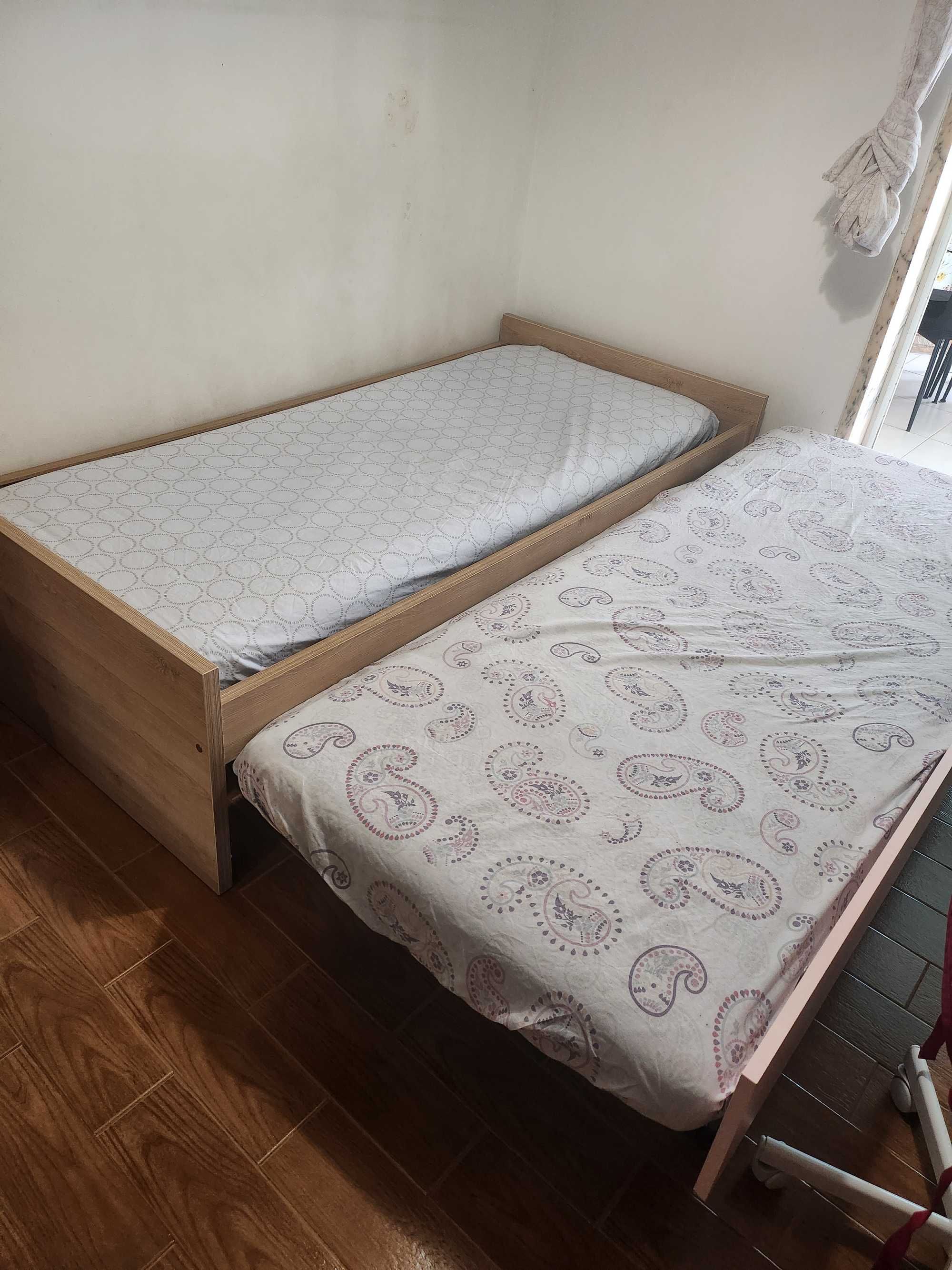 Cama de criança dupla