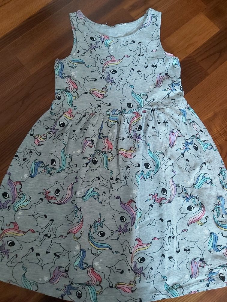 Sukienka H&M wiek 6-8, jednorożce