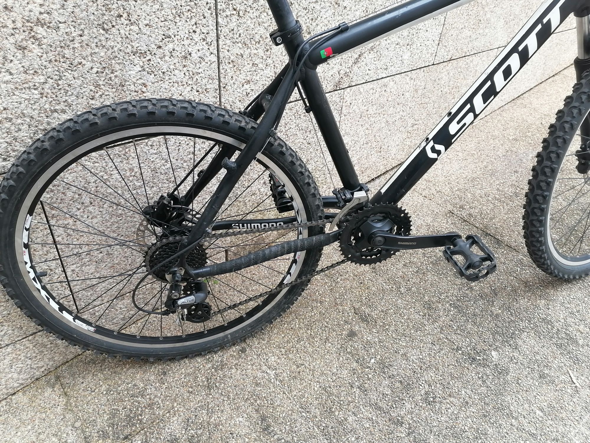 Bicicleta btt mtb Scott travões disco bom estado