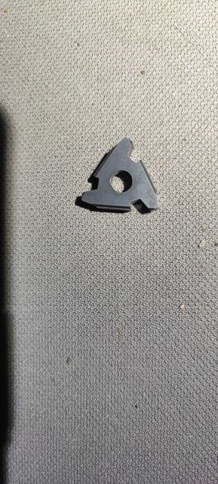 Płytki wkładki węglikowe skrawające wieloostrzowe do gwintów 6 TR IR