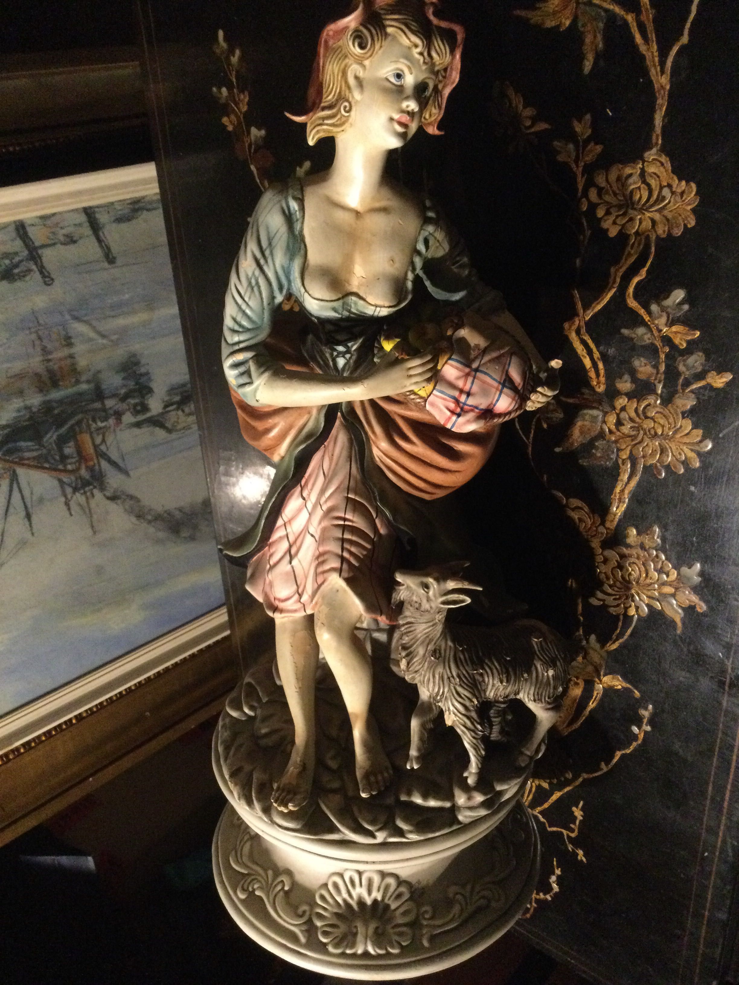 Escultura faiança Portuguesa Estatuária Coimbra 55 cm pintada à mão