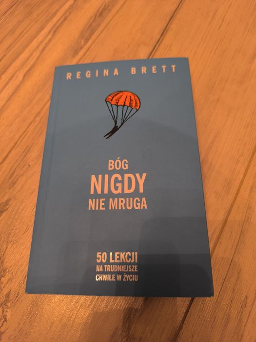 Książka Bóg Nigdy Nie Mruga Regina Brett stan bardzo dobry