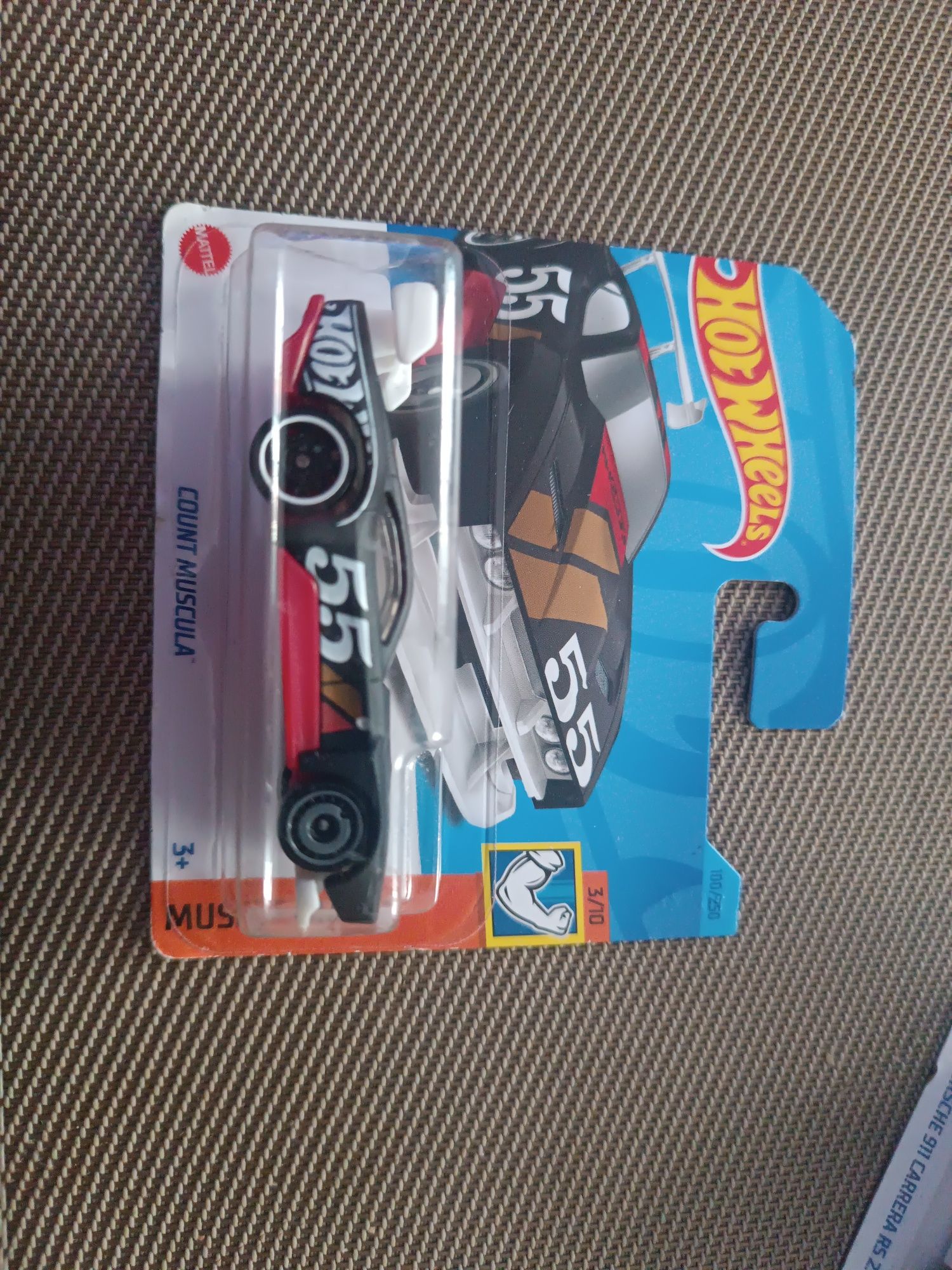 Hot Wheels Count Muscula  2023