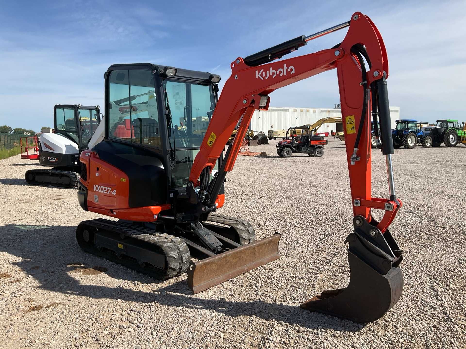Mini giratória Kubota KX027-4