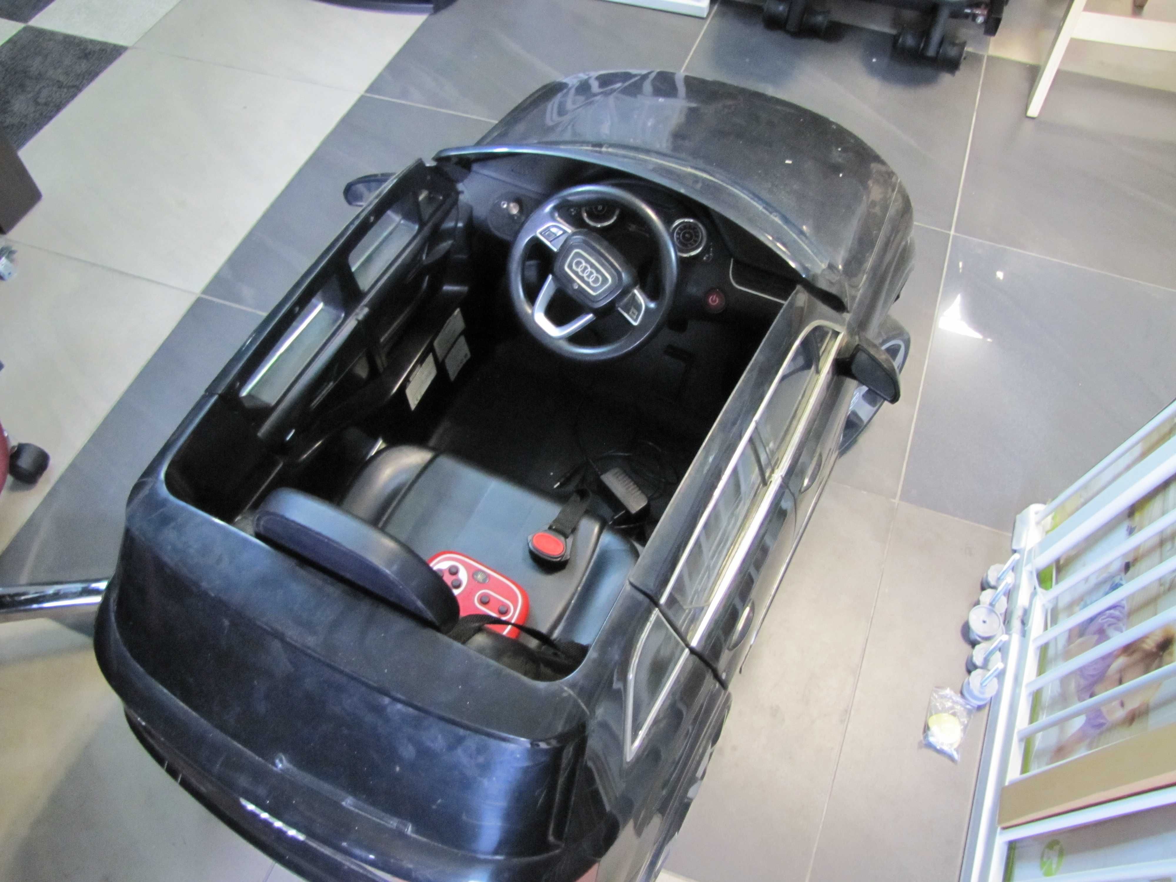 Auto autko na akumulator dla dzieci Audi Q7 akumulatorowe pilot