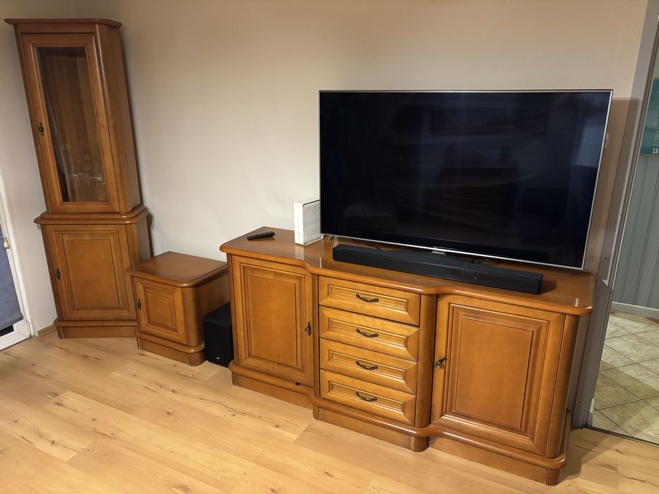 Meble do pokoju goscinnego duzy zestaw plus stół