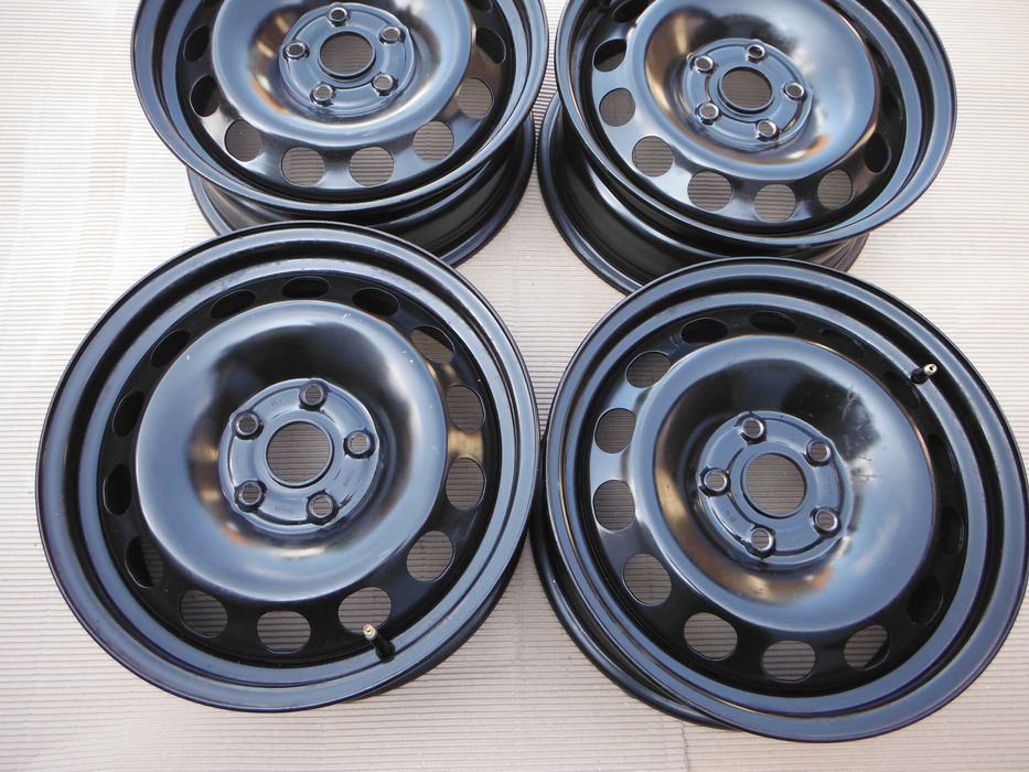Felgi Stalowe VW Golf V VI VI Touran Jetta Caddy 16 5x112 et48