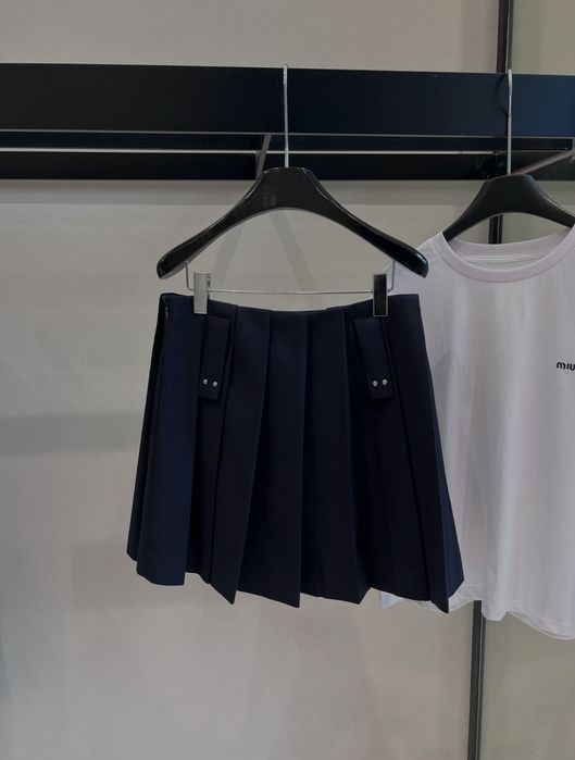 Prada plisowana spódnica z wysokim stanem
