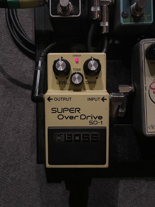 Peda de distorção - BOSS SD1