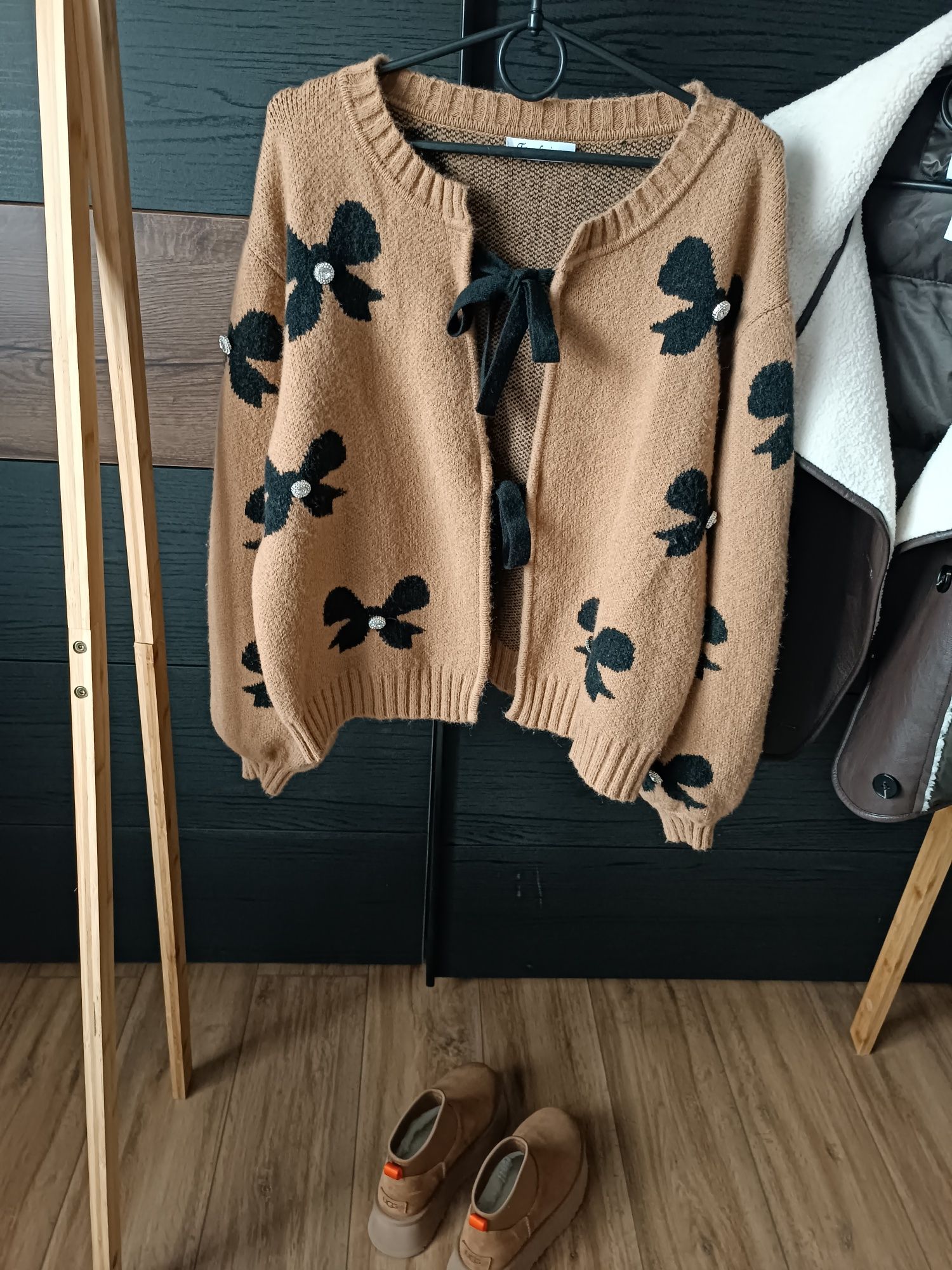 Sweter kardigan S/M/L camel kokardki