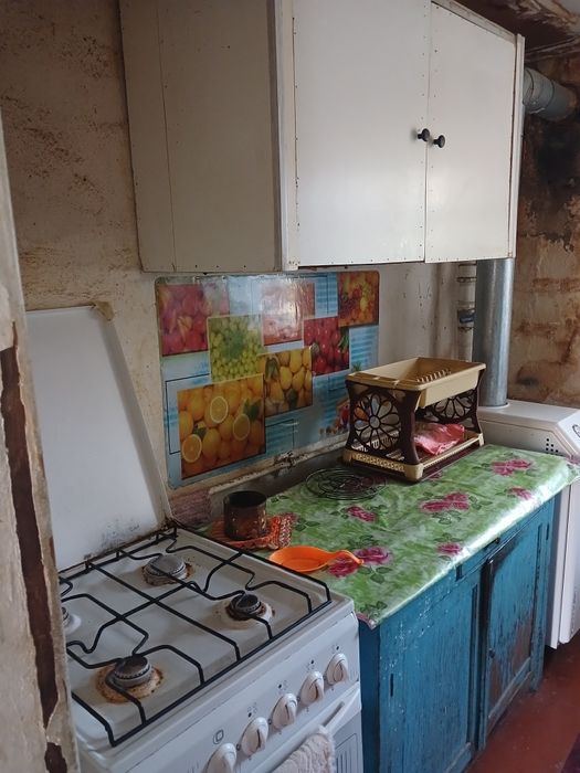 Здається  великий будинок Балабине можна військовим