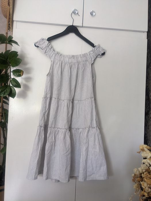 Sukienka paski prążki rozkloszowana na ramiączkach hiszpanka