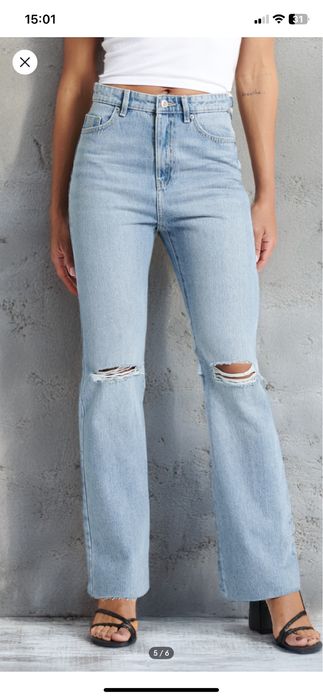 Джинси кльош рвані