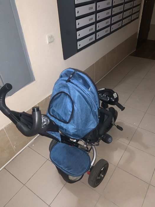 Дитячий триколісний велосипед